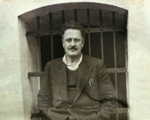 مردی که دشمنانش هم دوستش داشتند
