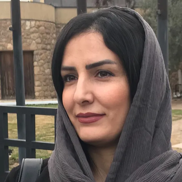 فرزانه نصیری